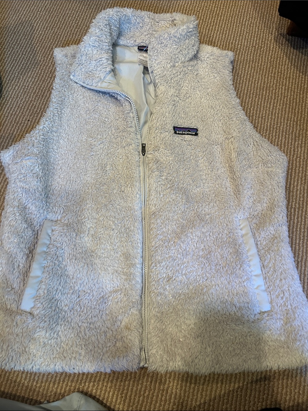 PATAGONIA Grey teddy fur Sherpa vest size XL